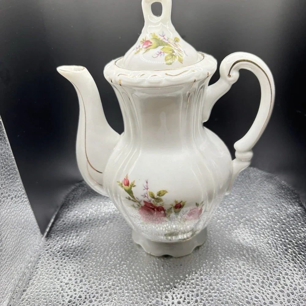 VTG Unmarked Porecelain Coffee Pot & Lid Pink Roses Gold Cottage Core Country